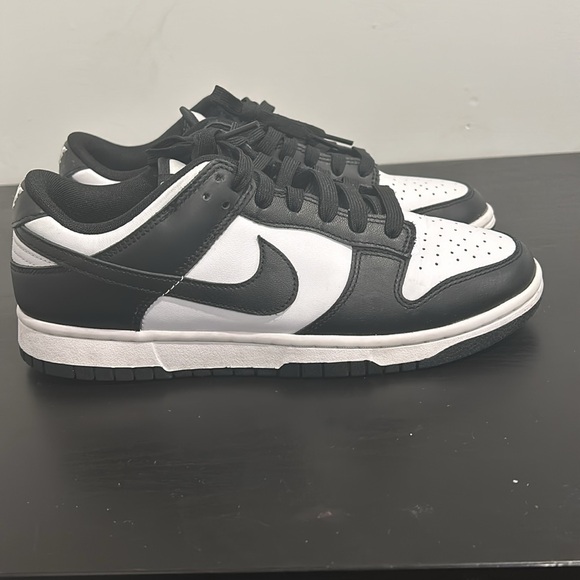 NIKE Panda dunks - Picture 4 of 8